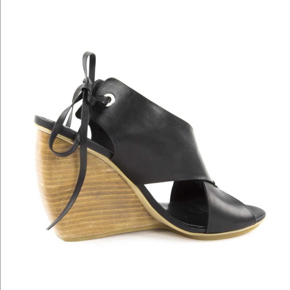 New Rebecca Minkoff Leather wedge - Picture 5 of 8
